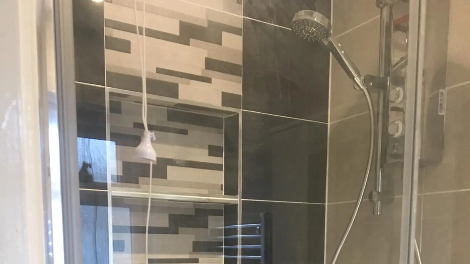 electric-shower-installation-swindon